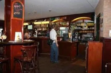 The White Tulip * Amsterdam