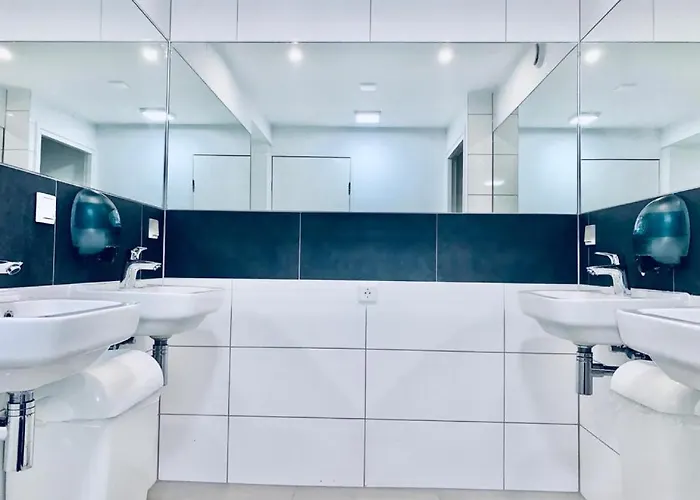 The White Tulip * Amsterdam